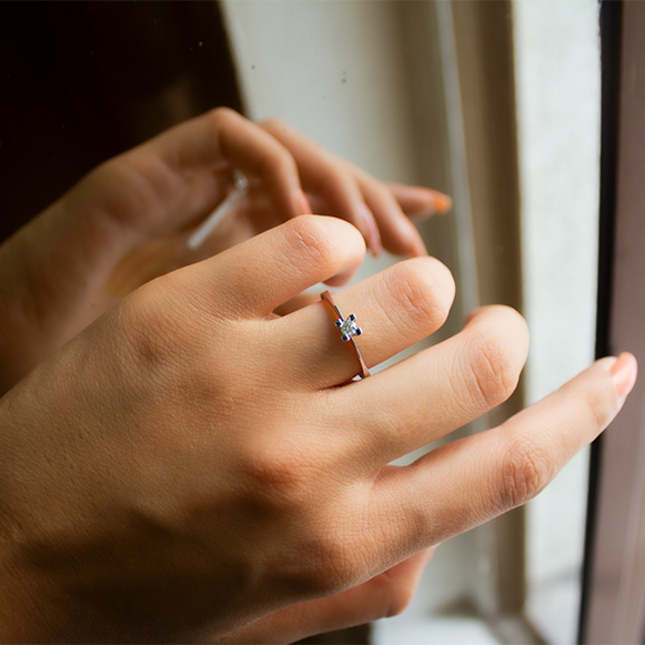 0.10 ct. Pırlanta Tektaş Yüzük